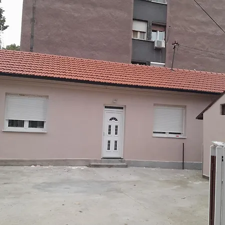 Tina Apartament *
